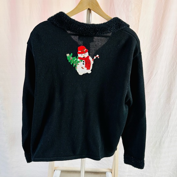 Vintage Y2K Tiara Intl Black Holiday Cardigan Sweater with Snowmen Size XL 2002 - Picture 8 of 9
